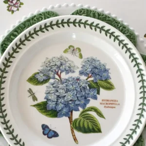 Тарілка столова Portmeirion Botanic Garden малюнок квіти Гортензії та лавровий вінок 27 см зроблена в Англії