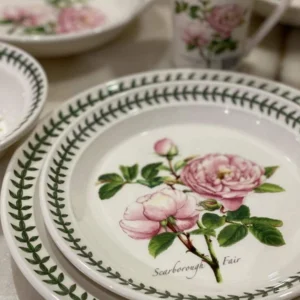Посуд Portmeirion Botanic Roses сортові троянди лавровий вінок якісна кераміка для сервірування виготовлений в Англії якість