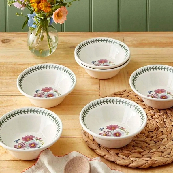 Тарілка для вівсянки Portmeirion Botanic Garden з новим квітковим мотивом. Самовивіз у Києві, доставлення 0-2 дні. Купить посуду Portmeirion Botanic Garden