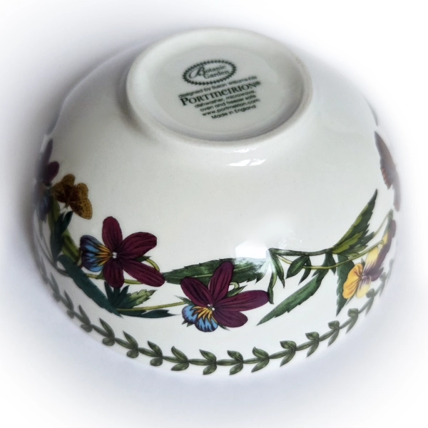 Боул найменший Portmeirion Botanic Garden без бортика купити в Києві ціна зі знижкою. Купити миску найменшу Portmeirion Botanic Garden ціна зі знижкою