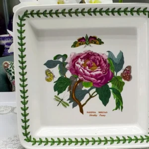 Тарілка столова квадратна Portmeirion Botanic Garden порцеляна 27 см квіти Півонії та метелики дизайн Англія