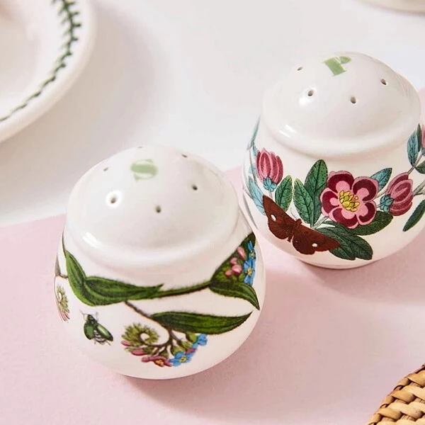 Сільниця і перечниця Portmeirion Botanic Garden з рододендроном і незабудкою принесуть затишок кожній сімейній трапезі