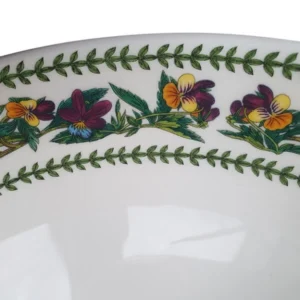 Боул середній Portmeirion Variations з квітами фіалки створений для вишуканої та стильної подачі улюблених страв