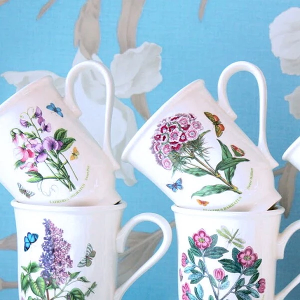 Кухлі форми Дзвоник Portmeirion Botanic Garden з різними квітковими малюнками виготовлені в Англії для вишуканого сервірування